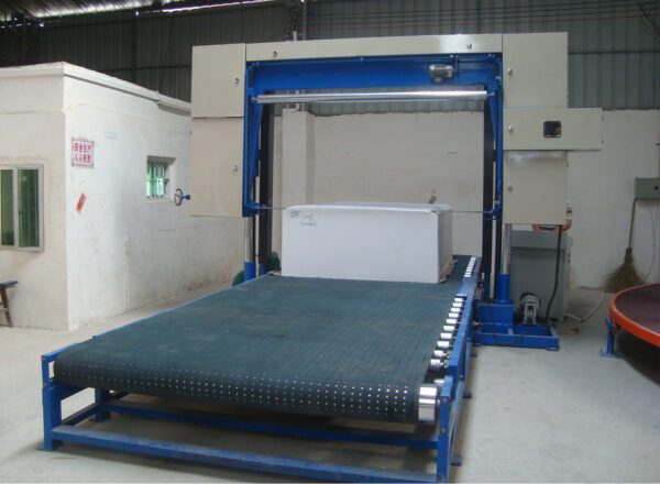 Horizontal Foam Cutting Machine