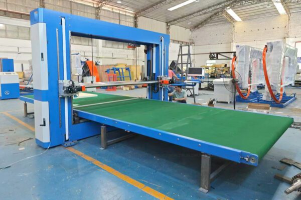 Contour Foam Cutting Machine